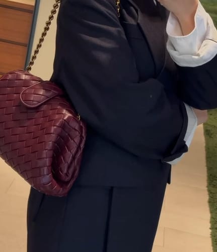 V.d review of Tessa woven clutch