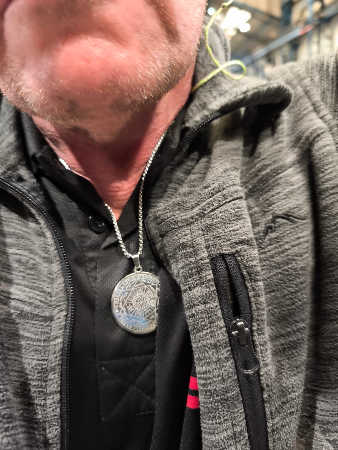Customer photo review of Pendentif Sceau des 7 Archanges