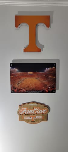 Customer photo review of Tennessee Volunteers "T" 3D Vintage Metal Wall Art