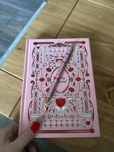 Customer photo review of Bite Me Pen