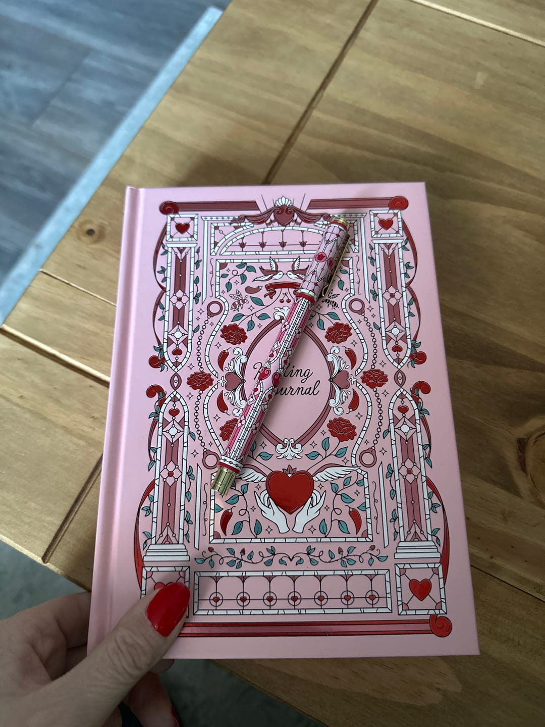 Customer photo review of Bite Me Pen