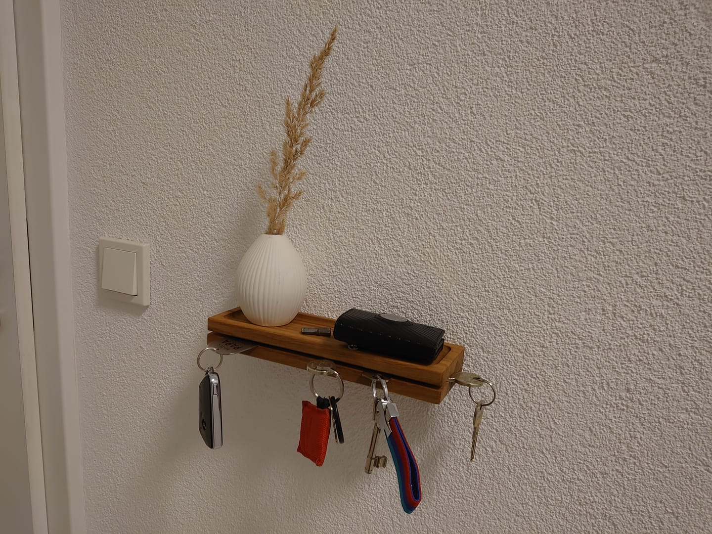 Customer photo review of Schlüsselbrett TALEA aus Holz