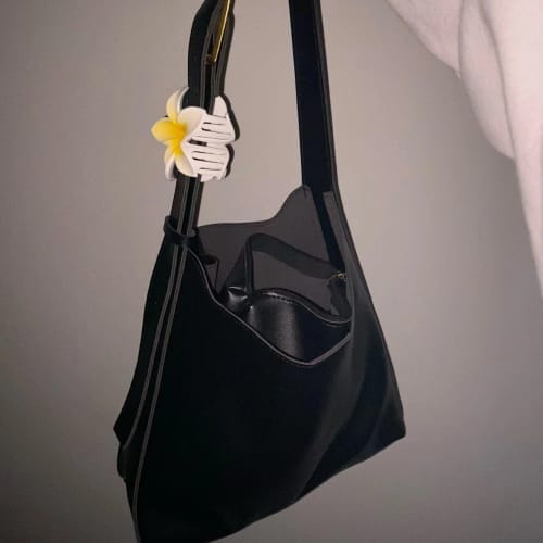 Customer photo review of Nina Shoulder Bag