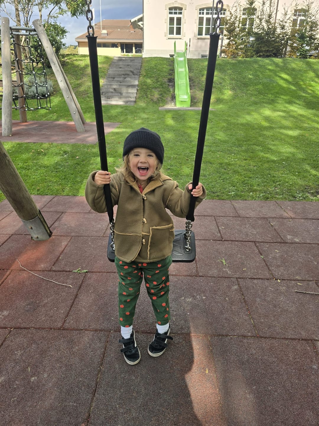 Customer photo review of Autumn Foxes Cosy Knee Patch Joggers
