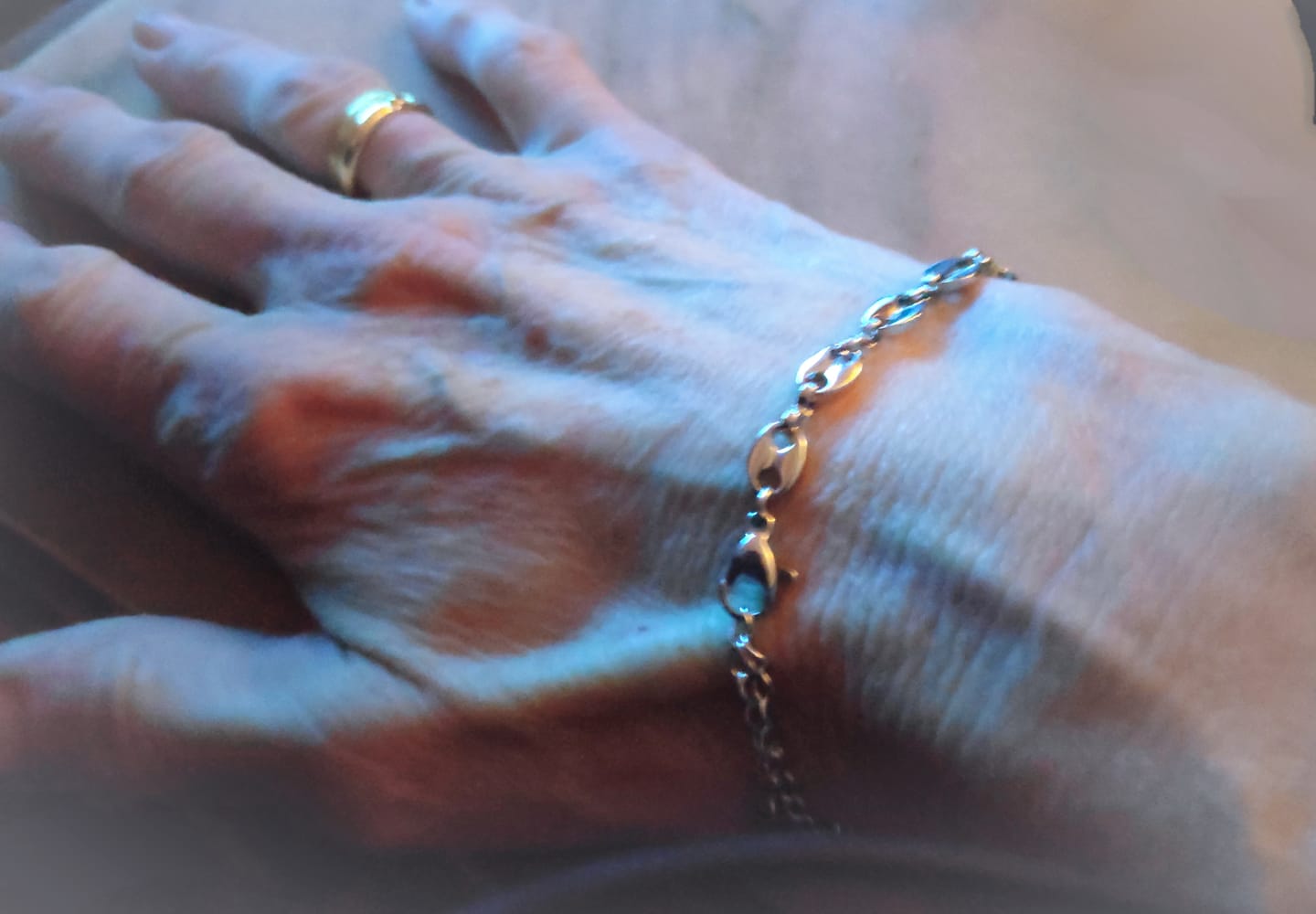 Customer photo review of Pulsera Ovado