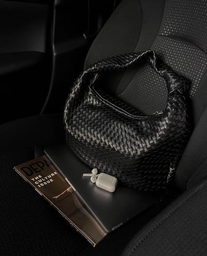 Customer photo review of Woven bag Medium