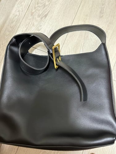 Customer photo review of Nina Shoulder Bag