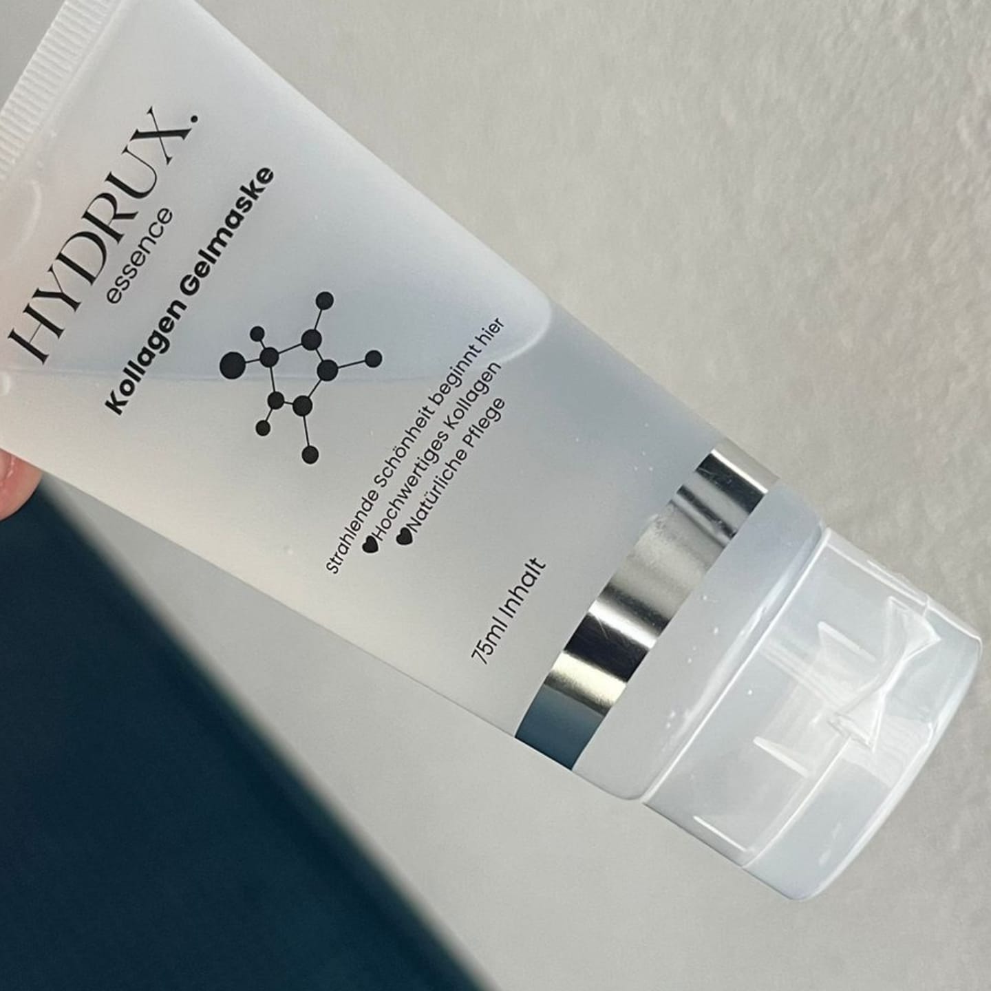 Customer photo review of Essence-Kollagen Gelmaske