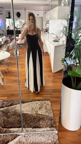 Customer photo review of Paloma maxi dress