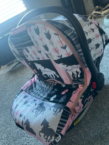Customer photo review of Winter Cover - Horses Wild and Free (Pink)