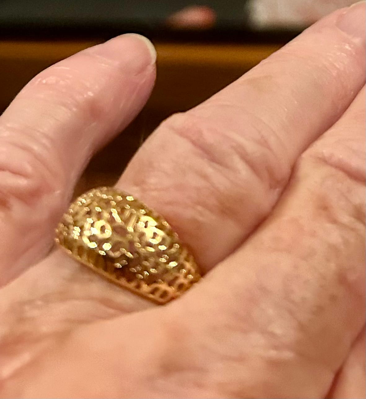 Customer photo review of Lattice Tapered Band Ring