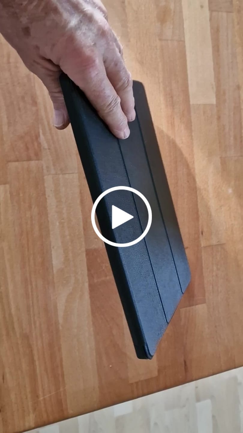 Customer video review of Galaxy Tab A9+ - Tri-fold Smart Case