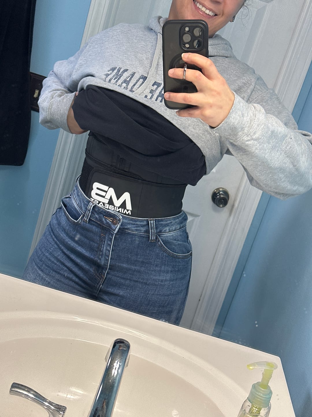Customer photo review of Minibeast Waist Trainer