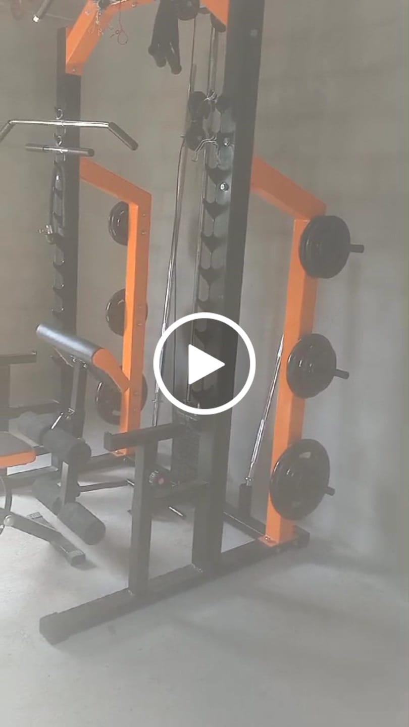Customer video review of Estação De Musculação Mega Rack Monocross Com Polia Móvel Flutuante 82Kg