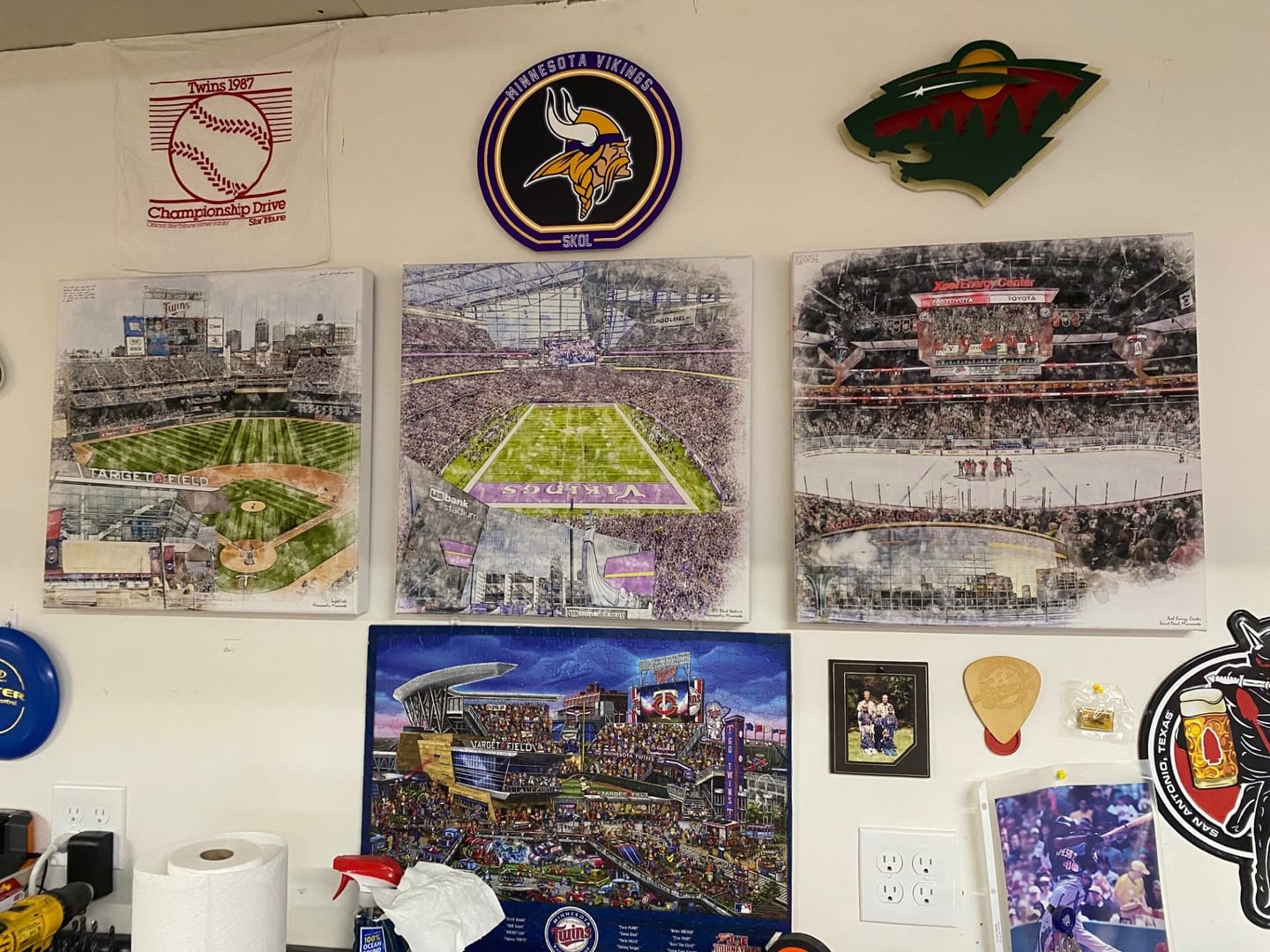 Customer photo review of VARSITY Collection- SINGLE Layer Minnesota Vikings Metal Wall Art