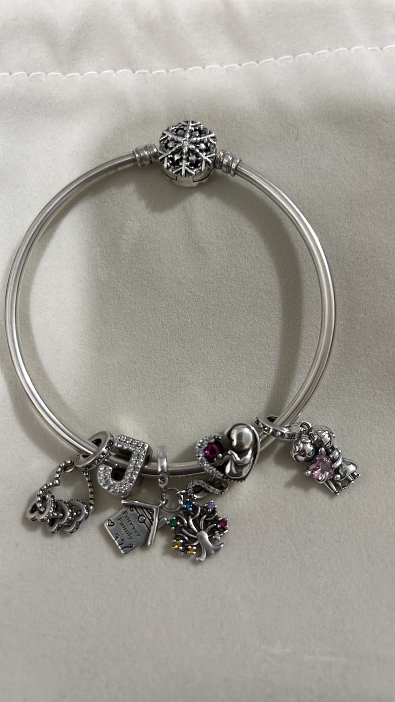 Customer photo review of Charm Letras del Alfabeto