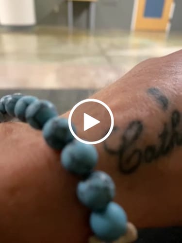 Customer video review of STRĀ Dog Beaded Bracelet