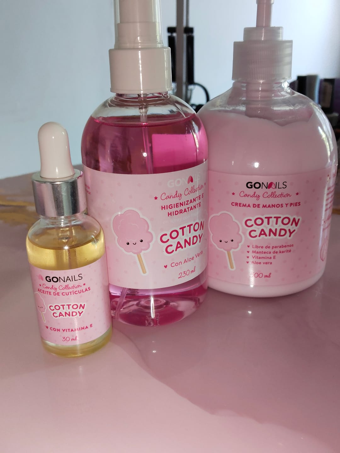 Customer photo review of Crema de Manos y pies Cotton Candy