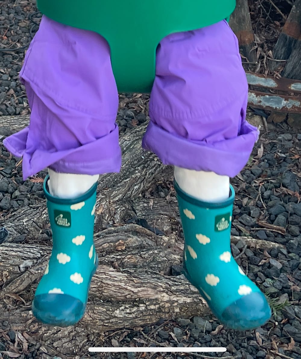 Customer photo review of Blue Clouds Classic Wellington Fair Rubber Natural Waterproof Boots