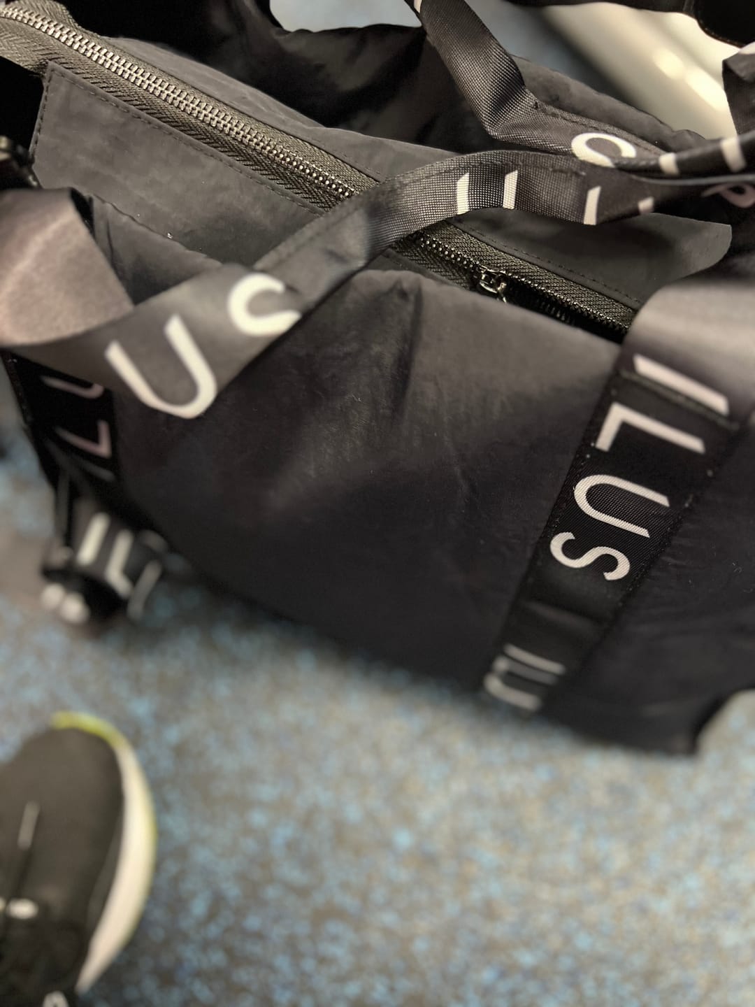 Customer photo review of UNRIVALED LARGE TOTE BAG