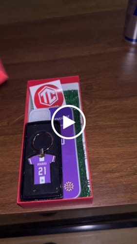 Customer video review of Coque foot TOULOUSE TFC personnalisable - TEAMCOQUES