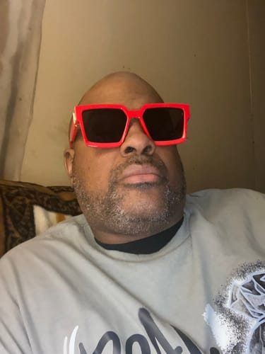 Customer photo review of Retro Square Trillionaire Thick Frame Fashion Sunglasses