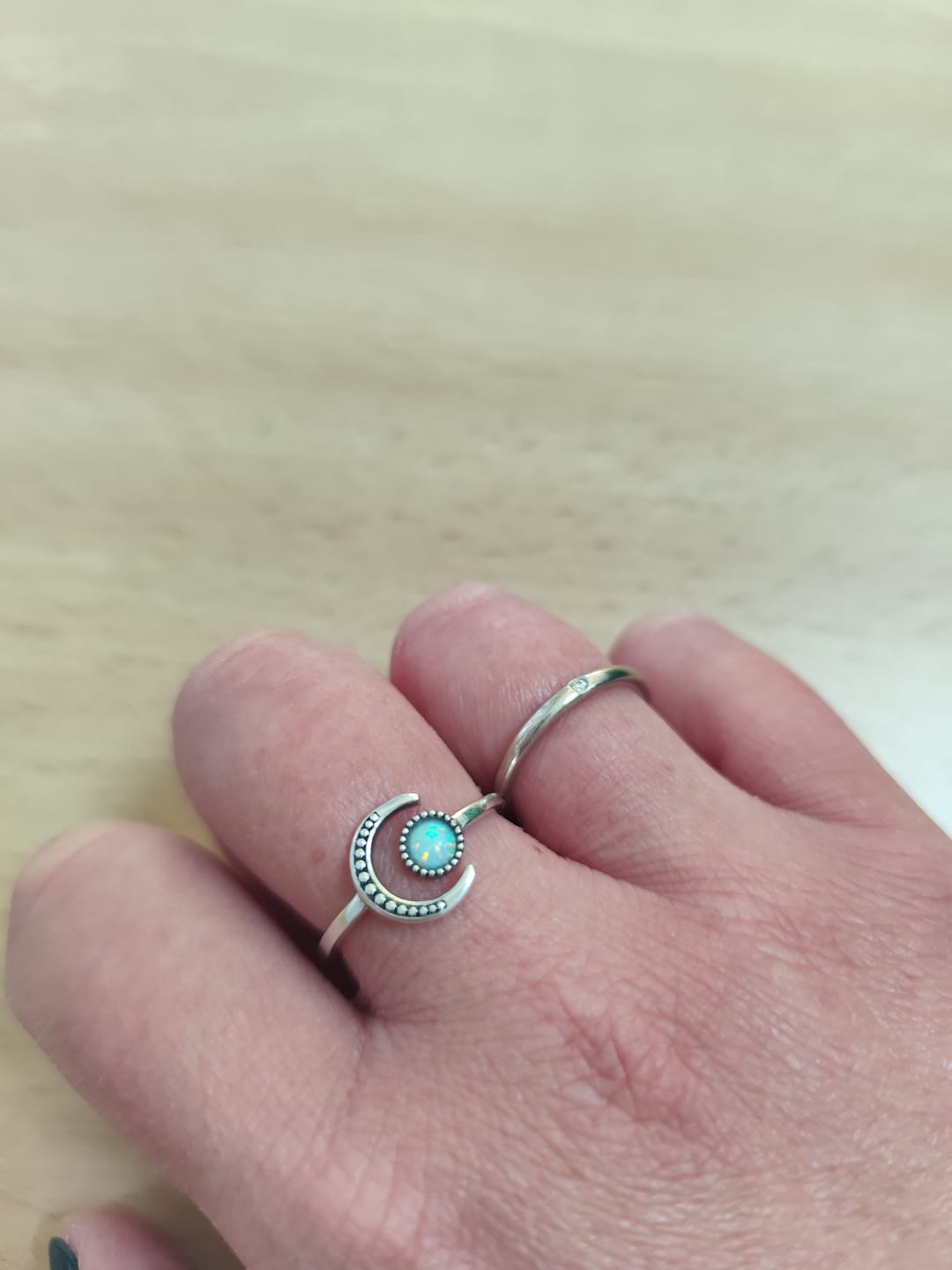 Customer photo review of Anillo Lunar