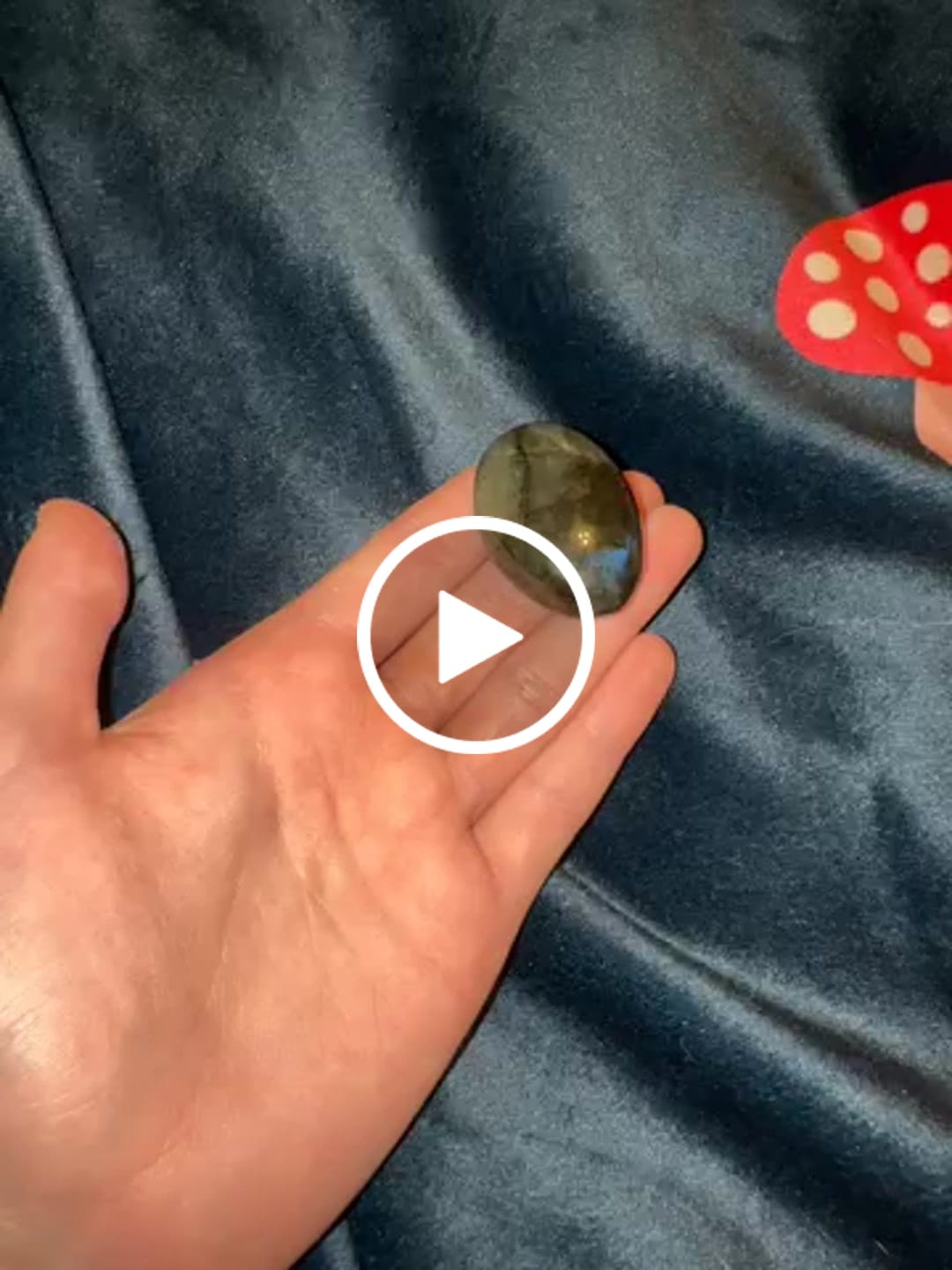 Customer video review of Labradorite Pocket Stone
