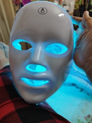 Customer photo review of LED Light Therapy Face Mask | Anti Ageing Mask