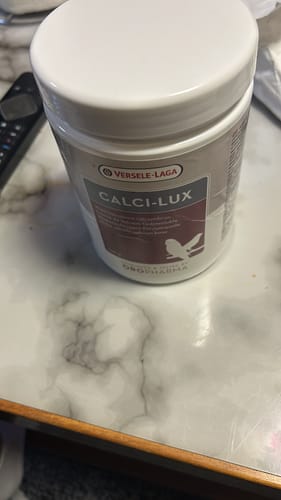 Customer photo review of Calci - Lux 500 gram - In Water Oplosbaar Calcium Vogels - Oropharma Versele Laga