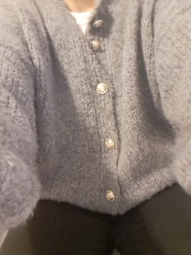 Customer photo review of Oversized Cardigan Short "CozyGlam"
