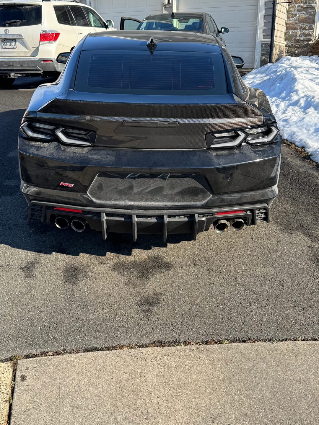 Customer photo review of 2019-2025 CHEVY CAMARO UMBRA LED TAILLIGHTS GLOSS BLACK/SMOKE LENS