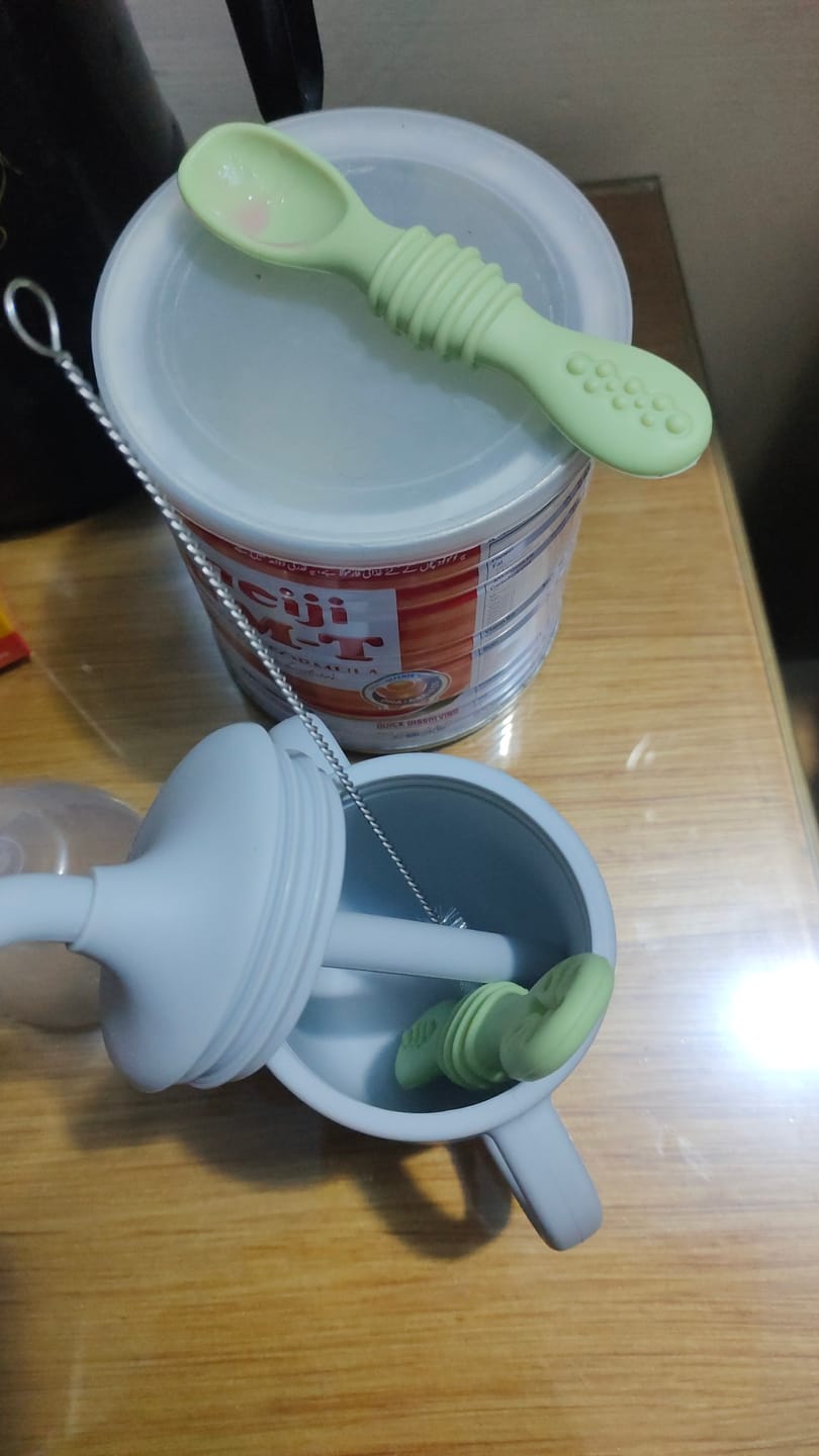 Customer photo review of Silicone Straw Cup with straw cleaner
