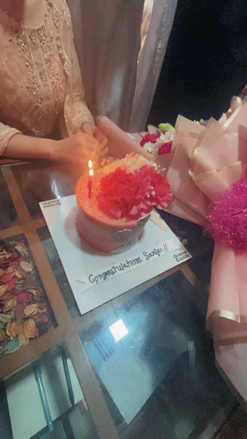 Customer photo review of Floral Bride to be Cake
