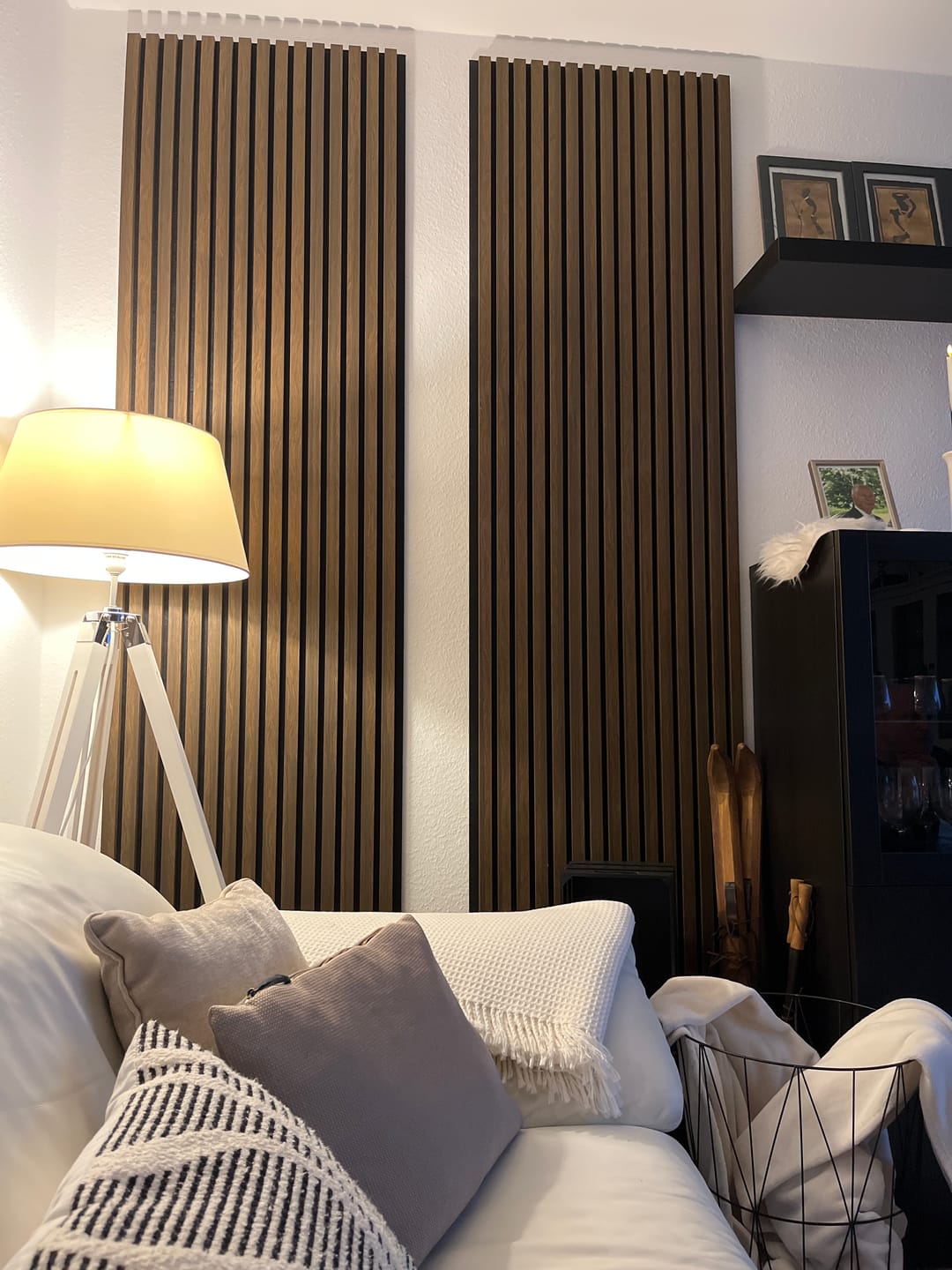 Customer photo review of Akustikpaneele Eiche Geräuchert - 240 cm x 60 cm