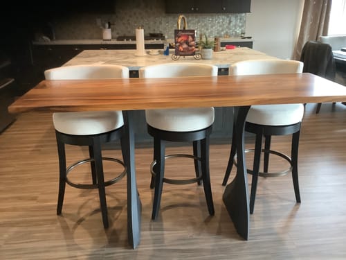 Customer photo review of Counter & Bar Table Legs 604 Botas 37H Metal DIY Design