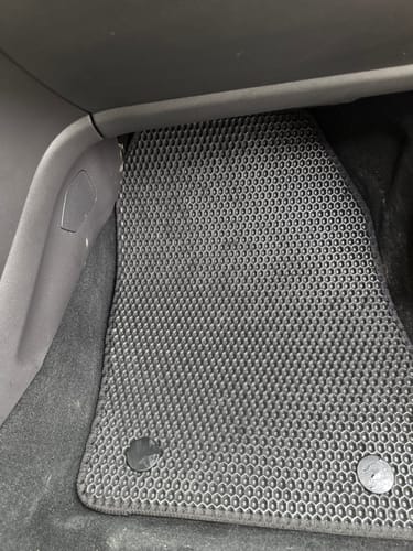 Customer photo review of Dywaniki samochodowe na zamówienie - Przód i tył