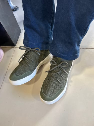 Customer photo review of Zapatilla Versaknit Verde Musgo Unisex