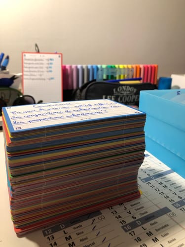 Avis photo d'un client sur Flashcards FLASH 2.0 OXFORD # 80 cartes 10,5 x 14,8 cm - petits carreaux