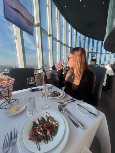 Customer photo review of Menú Golden