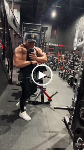 Customer video review of Hollow T-Back - gym singlet tanktop Stringer  - Black/White