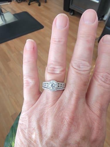 Customer photo review of Vintage Halo Round Moissanite Split Shank Bridal Engagement Ring Set