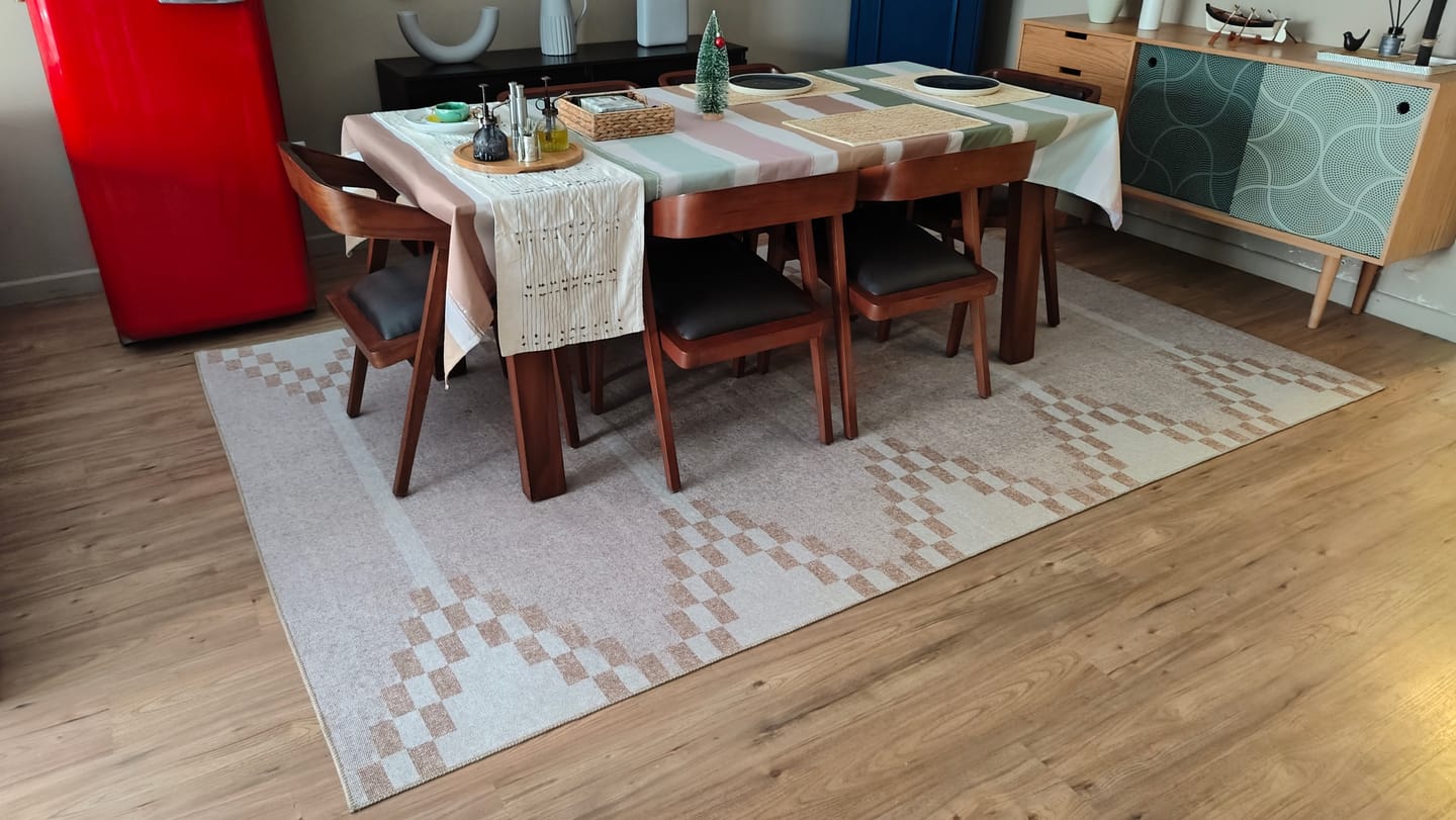 Customer photo review of Ember Rug