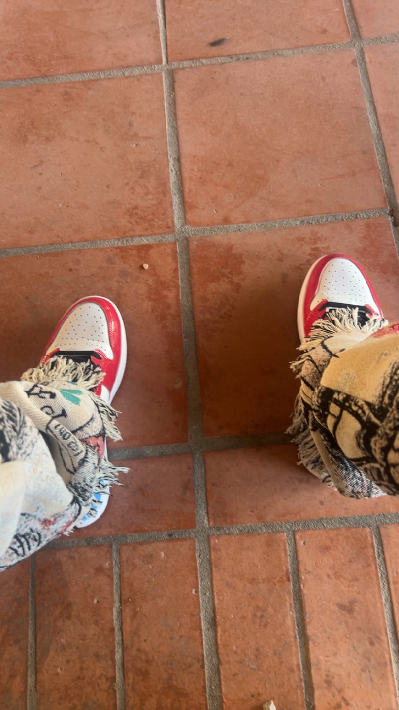Customer photo review of JORDAN 1 RETRO HIGH x FEARLESS UNC CHICAGO