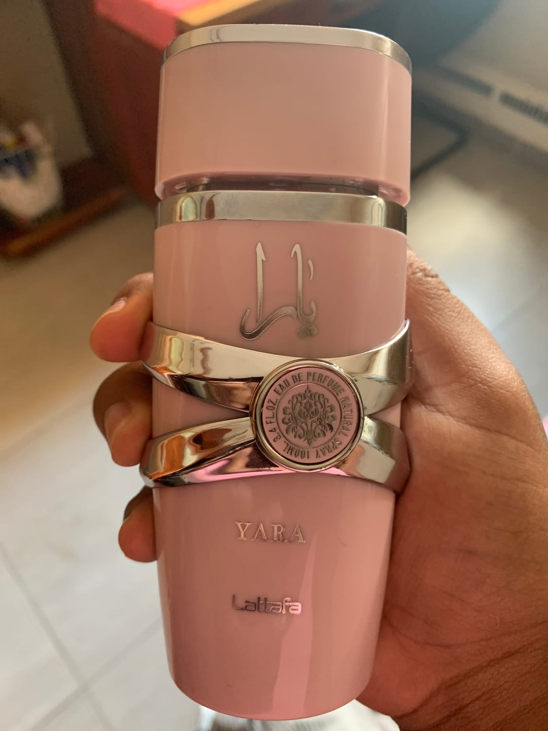 Customer photo review of Yara lattafa 100ml Eau de Parfum