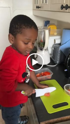 Customer video review of Kitchen Set For Your Little Master Chef
