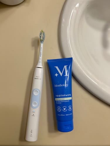 Customer photo review of Mouthology Fluoride-Free Toothpaste