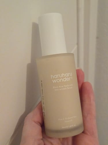 Customer photo review of Haruharu Wonder - Sérum anti-rides à l'acide hyaluronique et riz noir - 50ml