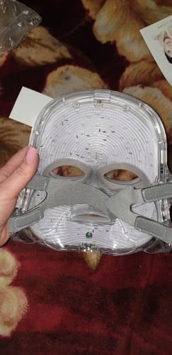 Customer photo review of LED Light Therapy Face Mask | Anti Ageing Mask