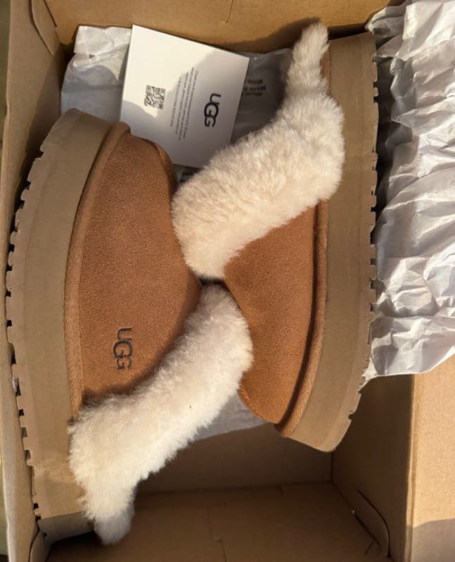 Customer photo review of UGG Disquette Slippers Chestnut
